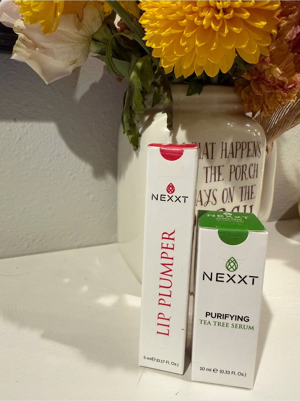 NEXXT Lip Plumper & Purifying Tea Tree Serum - Red & Green